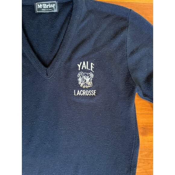 Vintage McBriar Yale Lacrosse Men's M V-Neck Preppy University Sweater Navy Blue - Picture 3 of 10